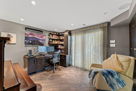 Photo 14 at 121 Tecumseth Street E, Niagara, Toronto