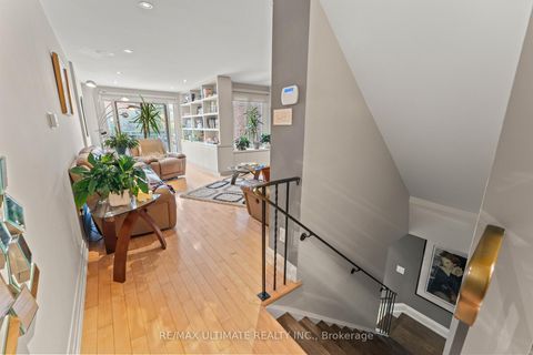 Photo 27 at 121 Tecumseth Street E, Niagara, Toronto