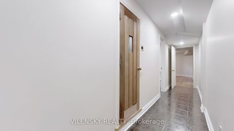 Photo 39 at 15 Hart Street, North Richvale, Richmond Hill