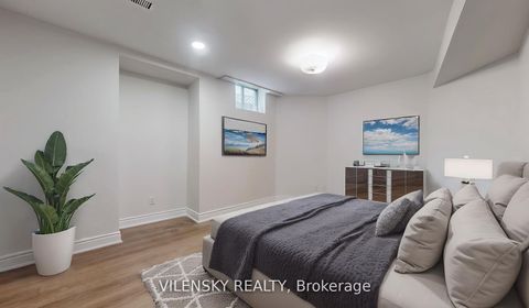 Photo 41 at 15 Hart Street, North Richvale, Richmond Hill