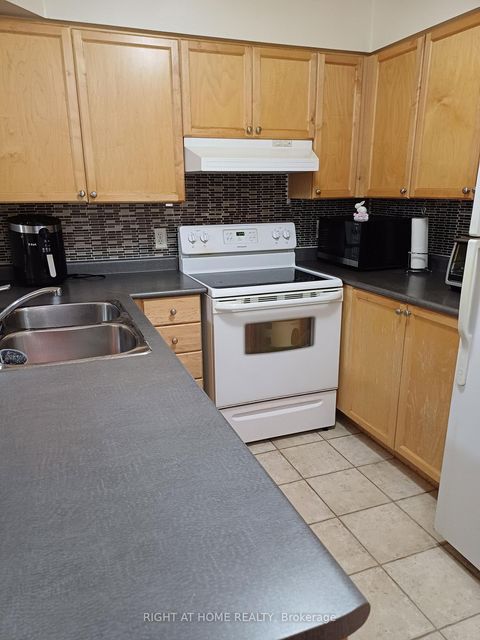 Photo 5 at 12 - 45 Cedarcroft Boulevard, Branson, Toronto