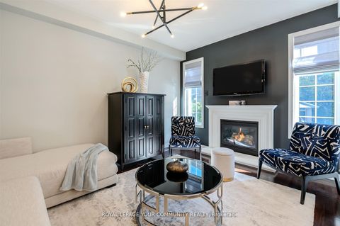 Photo 19 at 7 Sequin Drive, Jefferson, Richmond Hill