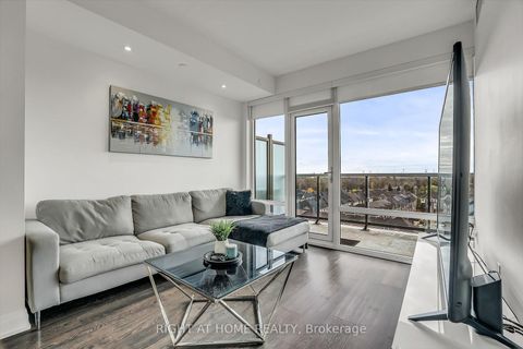 Photo 17 at 810 - 4800 Highway 7, East Woodbridge, Vaughan