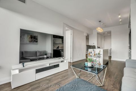 Photo 19 at 810 - 4800 Highway 7, East Woodbridge, Vaughan