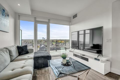 Photo 20 at 810 - 4800 Highway 7, East Woodbridge, Vaughan