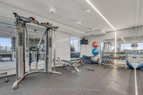 Photo 37 at 810 - 4800 Highway 7, East Woodbridge, Vaughan