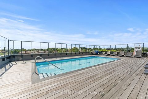 Photo 42 at 810 - 4800 Highway 7, East Woodbridge, Vaughan