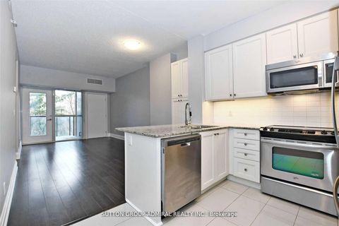 Photo 6 at 405 - 8302 Islington Avenue, Islington Woods, Vaughan