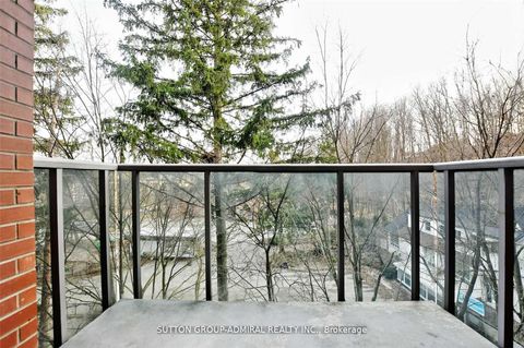 Photo 19 at 405 - 8302 Islington Avenue, Islington Woods, Vaughan