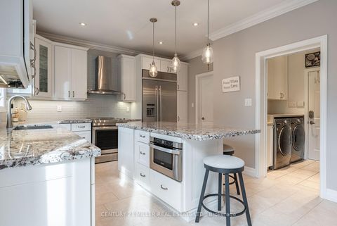 Photo 9 at 2124 Blackforest Crescent, WM Westmount, Oakville