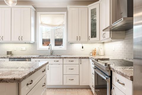 Photo 11 at 2124 Blackforest Crescent, WM Westmount, Oakville