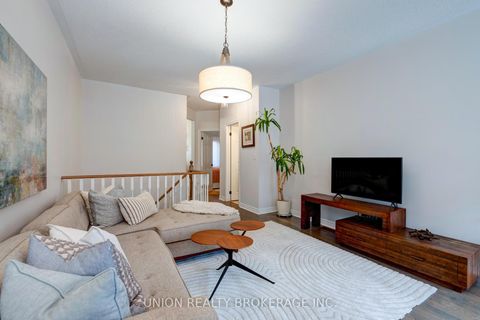 Photo 5 at 39 Philpott Gardens, Danforth, Toronto