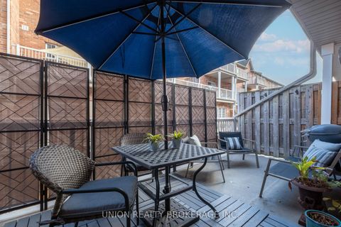 Photo 11 at 39 Philpott Gardens, Danforth, Toronto