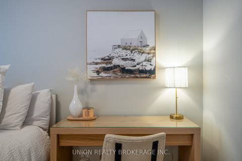 Photo 16 at 39 Philpott Gardens, Danforth, Toronto