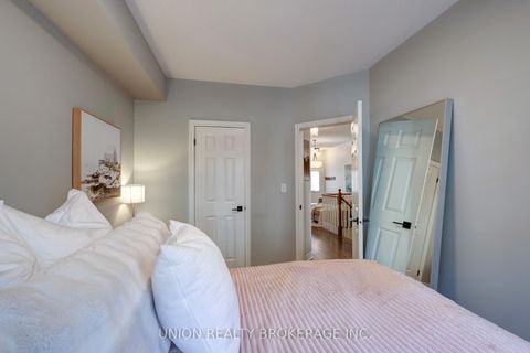 Photo 17 at 39 Philpott Gardens, Danforth, Toronto