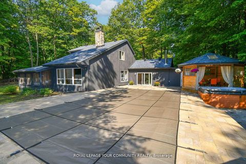 Photo 2 at 527 Big Bay Point Road, Rural Innisfil, Innisfil