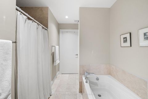 Photo 17 at 620 - 20 Scrivener Square, Moore Park, Toronto