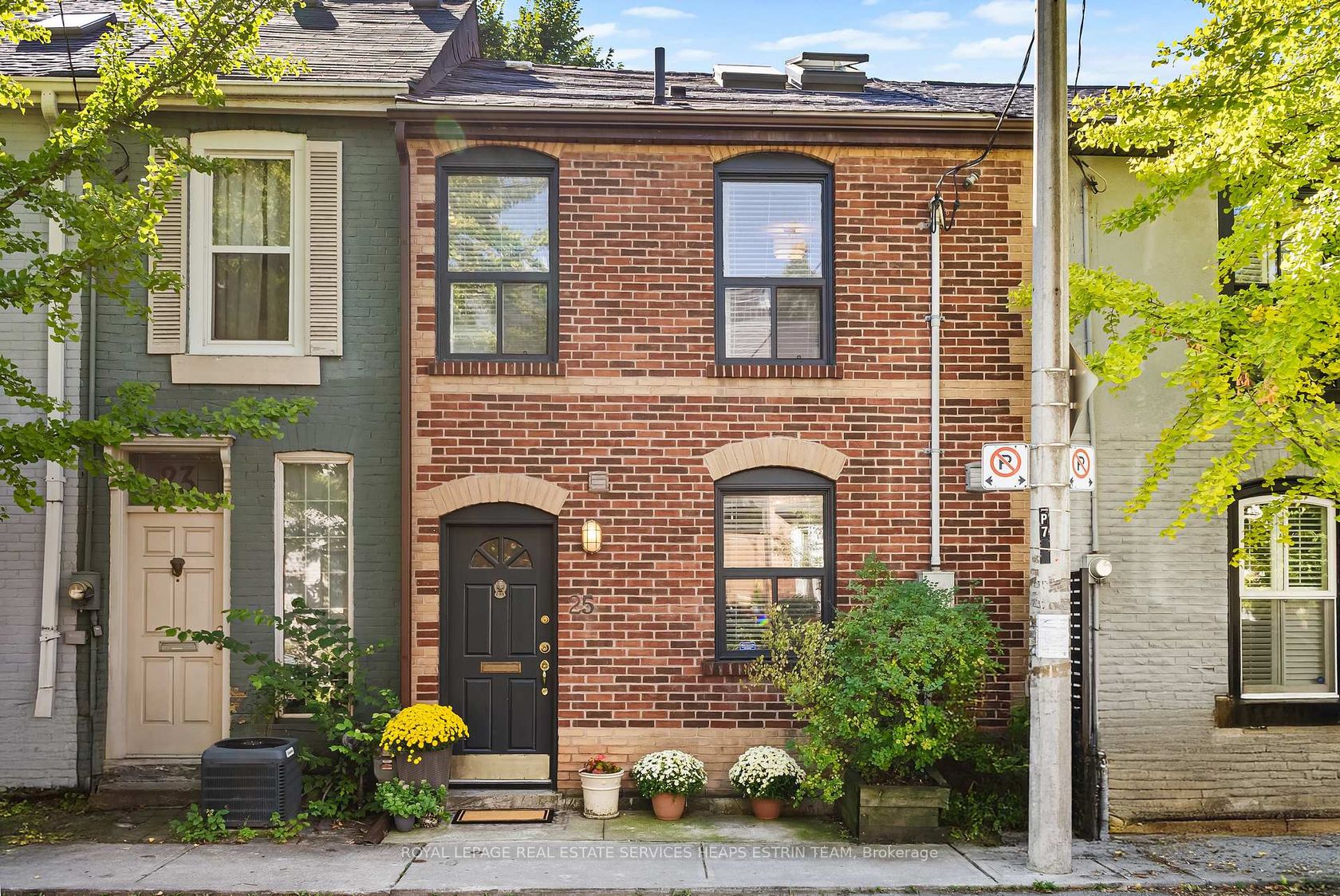 25 Bishop Street, Annex, Toronto 