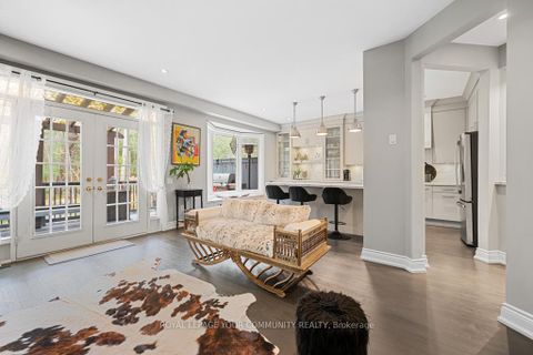 Photo 8 at 107 Westbury Court, Westbrook, Richmond Hill