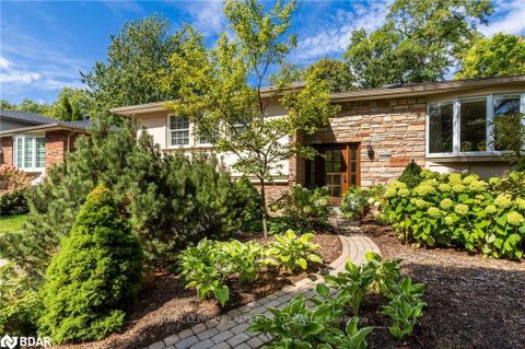 Photo 5 at 2159 Hixon Street, BR Bronte, Oakville