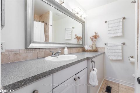 Photo 23 at 2159 Hixon Street, BR Bronte, Oakville