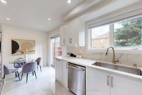 Photo 10 at 62 Agostino Crescent, Patterson, Vaughan
