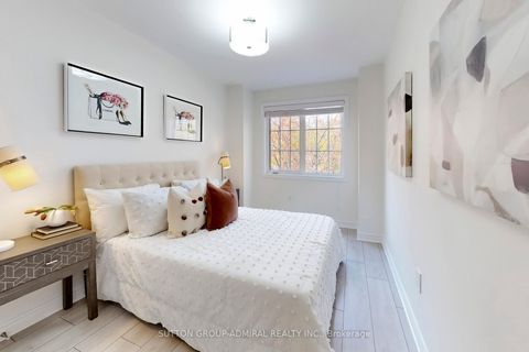 Photo 26 at 62 Agostino Crescent, Patterson, Vaughan