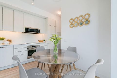 Photo 9 at 406 - 250 Lawrence Avenue W, Lawrence Park North, Toronto