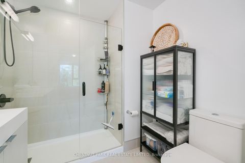 Photo 15 at 406 - 250 Lawrence Avenue W, Lawrence Park North, Toronto