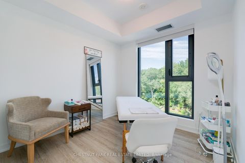 Photo 17 at 406 - 250 Lawrence Avenue W, Lawrence Park North, Toronto