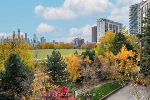 Photo 31 at 401 - 10 Avoca Avenue, Moore Park, Toronto