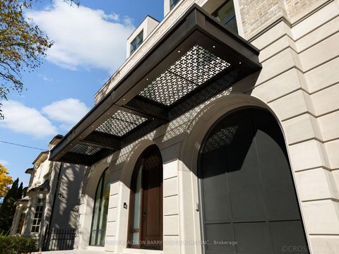 Photo 3 at 117 Yonge Boulevard, Nortown, Toronto