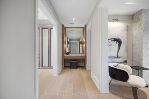 Photo 20 at 117 Yonge Boulevard, Nortown, Toronto