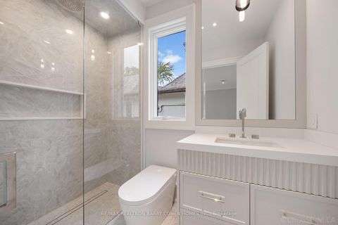 Photo 28 at 117 Yonge Boulevard, Nortown, Toronto