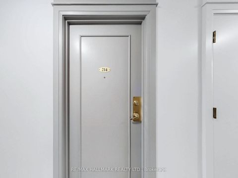 Photo 8 at 214 - 650 Lawrence Avenue W, Lawrence, Toronto