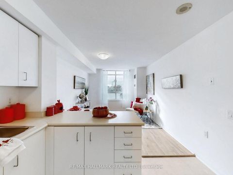 Photo 17 at 214 - 650 Lawrence Avenue W, Lawrence, Toronto