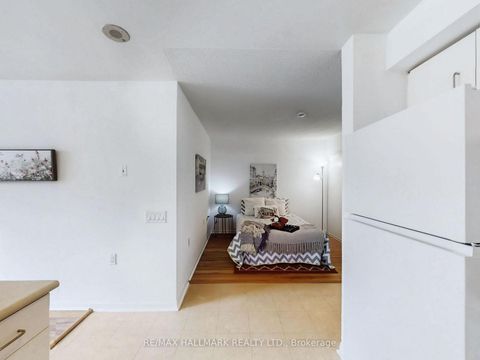 Photo 18 at 214 - 650 Lawrence Avenue W, Lawrence, Toronto