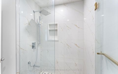 Photo 19 at 32 - 32 Viewcrest Circle, Clairville, Toronto