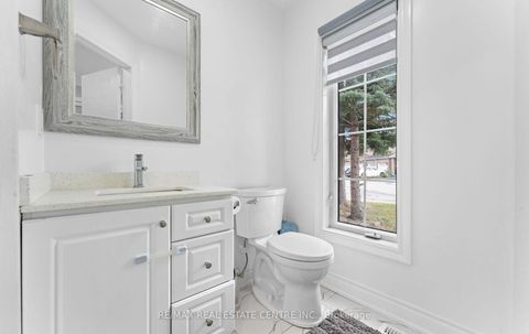 Photo 32 at 32 - 32 Viewcrest Circle, Clairville, Toronto