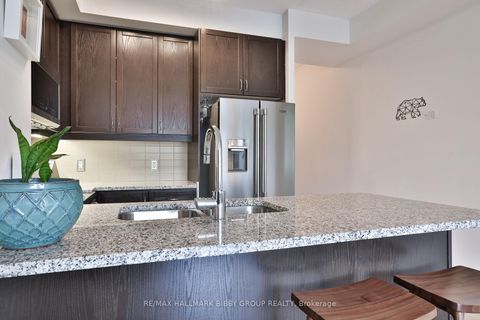 Photo 3 at 814 - 1135 Royal York Road, Humber Valley, Toronto