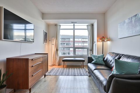 Photo 7 at 814 - 1135 Royal York Road, Humber Valley, Toronto