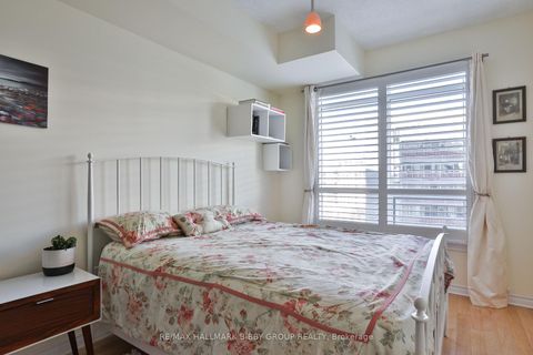 Photo 11 at 814 - 1135 Royal York Road, Humber Valley, Toronto