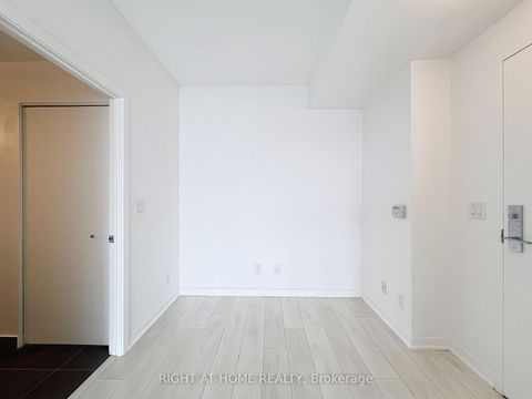 Photo 11 at 2804 - 150 East Liberty Street, Niagara, Toronto
