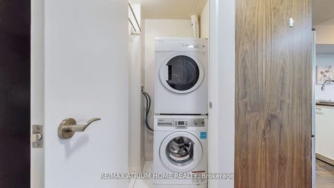 Photo 9 at 1803 - 5 Valhalla Inn Road, City Centre West, Toronto