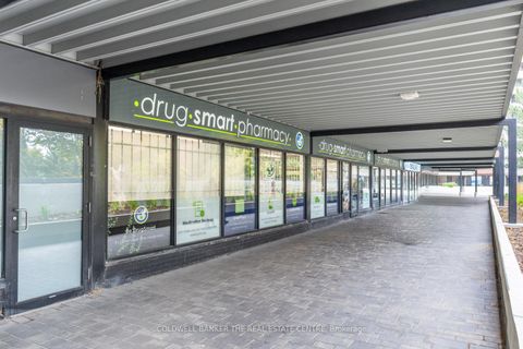 Photo 24 at PH 15 - 1 Massey Square, Crescent Town, Toronto