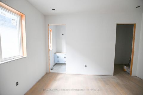 Photo 20 at 24 Rainbow Drive, West Woodbridge, Vaughan