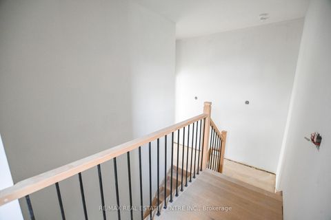 Photo 29 at 24 Rainbow Drive, West Woodbridge, Vaughan