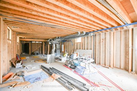 Photo 34 at 24 Rainbow Drive, West Woodbridge, Vaughan