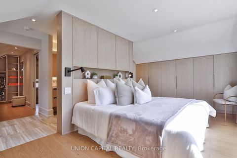 Photo 22 at 16 Lytton Boulevard, Lawrence Park South, Toronto