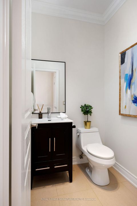 Photo 9 at 50 Balderson Drive N, Kleinburg, Vaughan